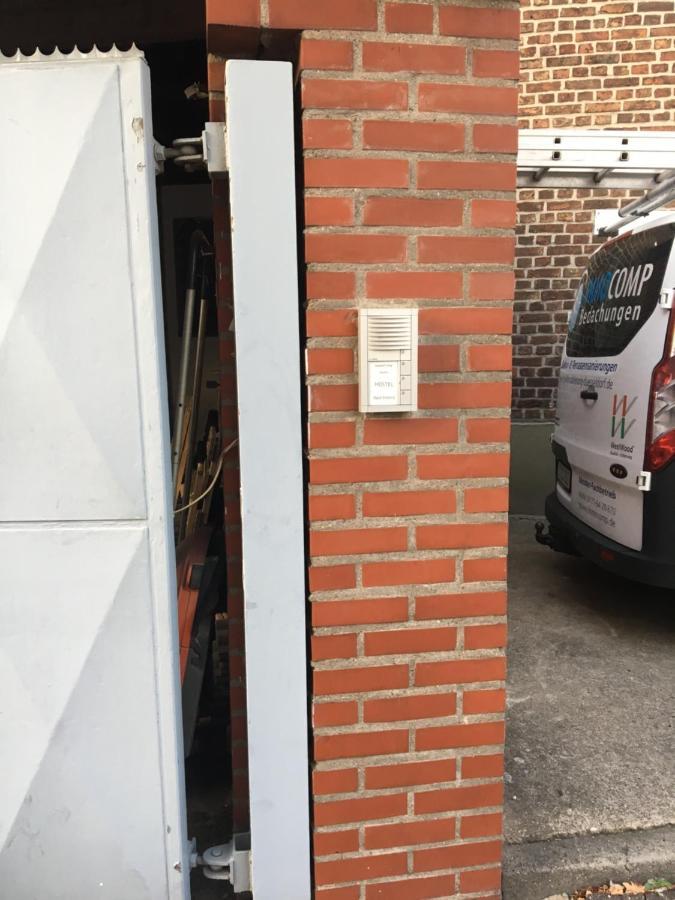 Dormitorium Kaarst Wohnraum Auf Zeit Vandrarhem Exteriör bild