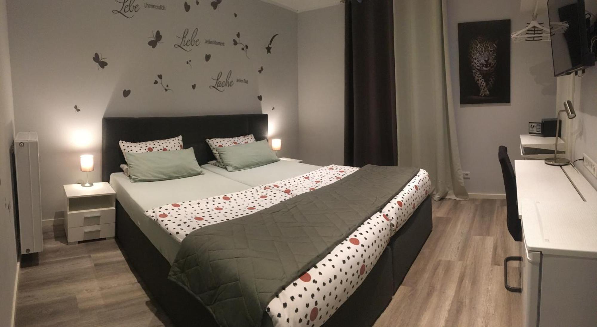 Dormitorium Kaarst Wohnraum Auf Zeit Vandrarhem Exteriör bild